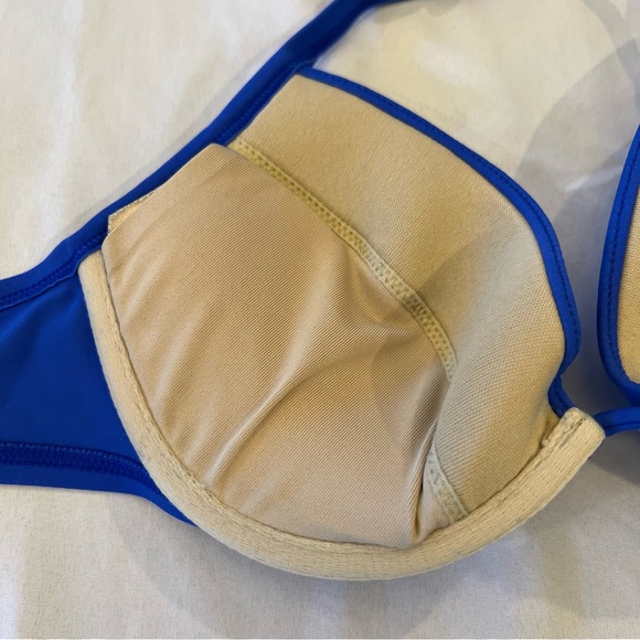 Victoria’s Secret Halter Bikini Swimsuit Top Push Up Removable Padding Size 34B - Picture 7 of 14